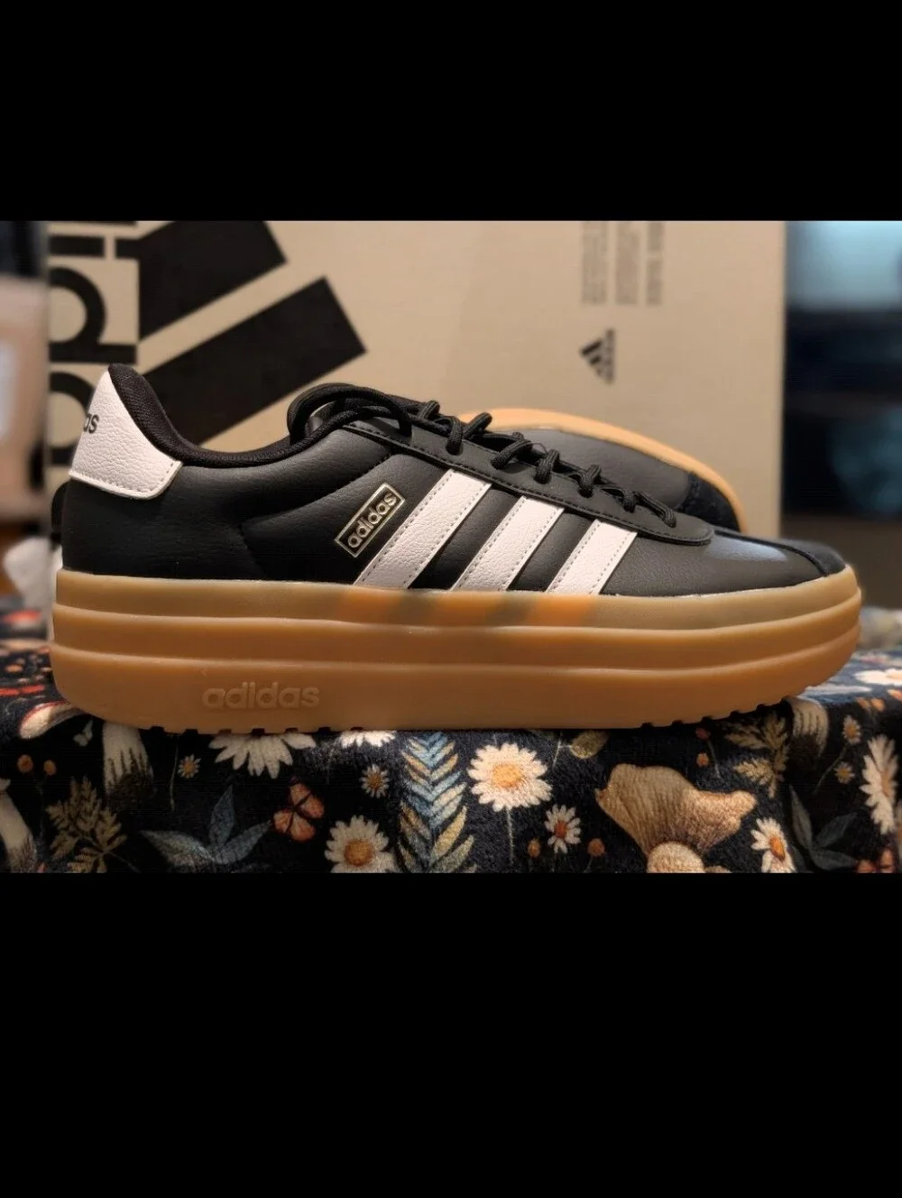 🆕 Women's SIZE 8.5 Adidas VL Court Bold Platform Sneakers